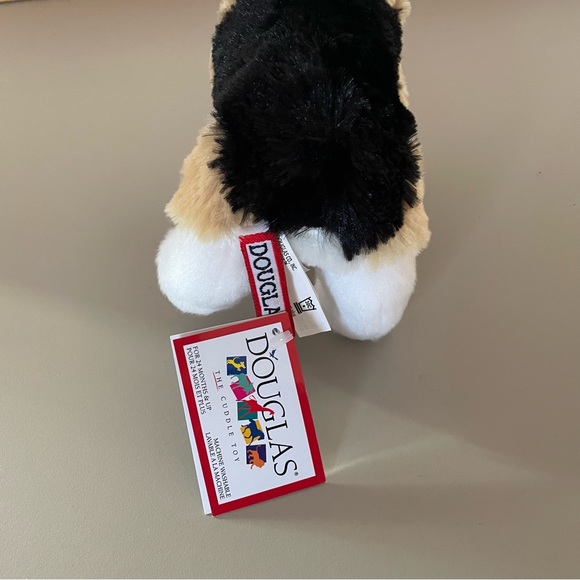 NWT Douglas Corgi plush - Picture 7 of 12